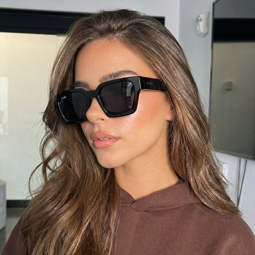 SONEVA BLACK | BLACK MIRROR