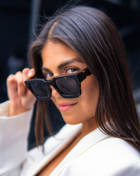 SPARGI BLACK | BLACK MIRROR