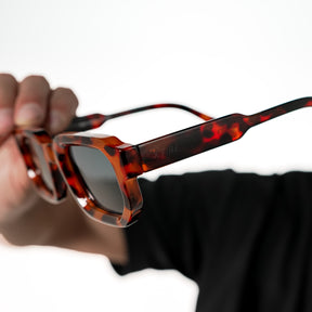 OASIS ANIMAL PRINT | BLACK MIRROR