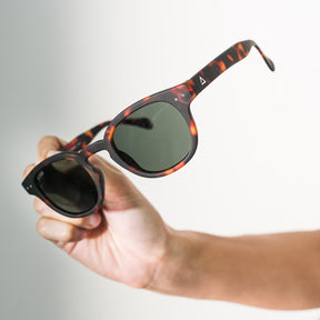 SERGACH ANIMAL PRINT | GREEN MIRROR