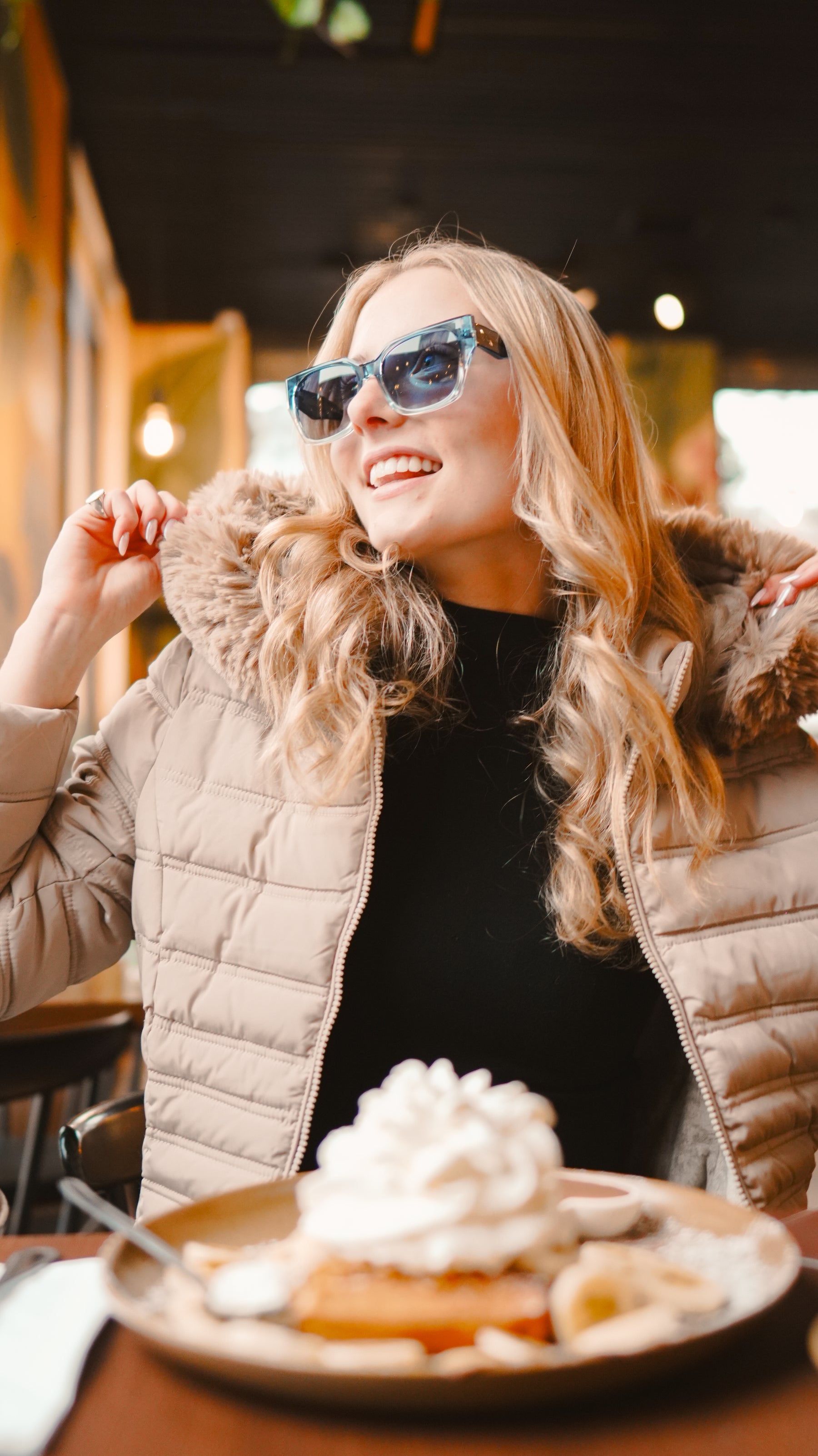 Lente de sol color Azul Alessa / Azul UV400 X FIRE