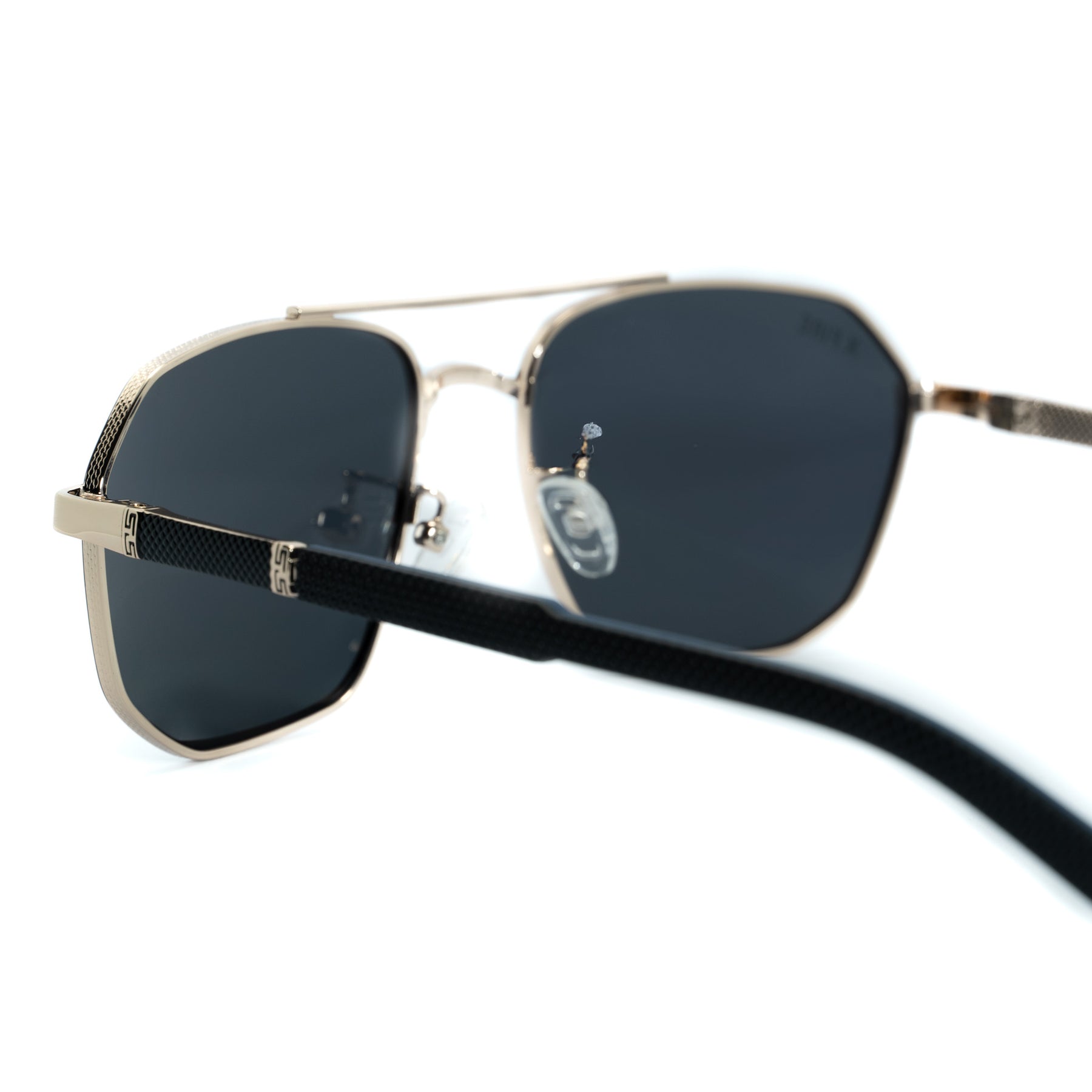 MONTELLA BLUE-GOLD | BLACK MIRROR