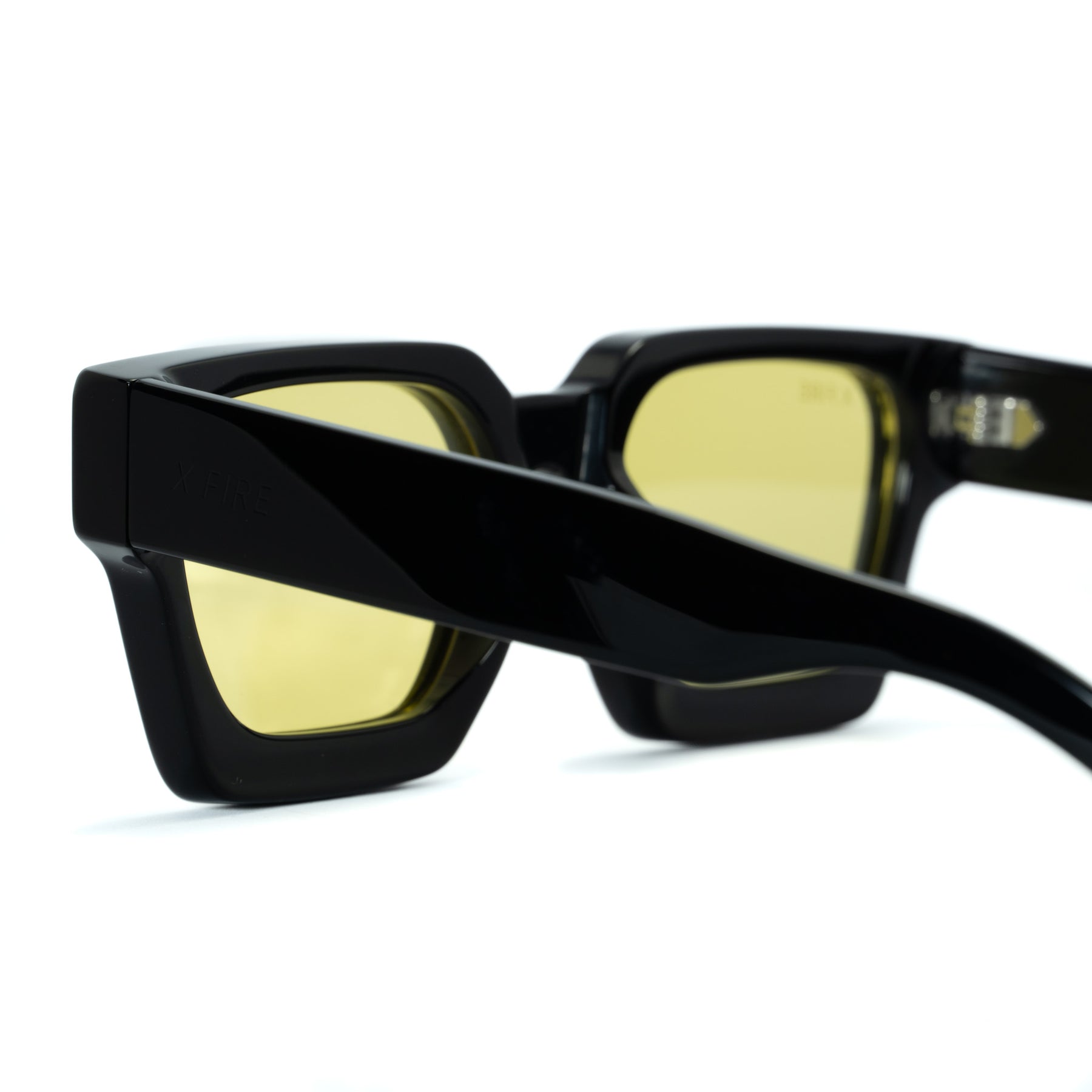 SPARGI BLACK | YELLOW MIRROR