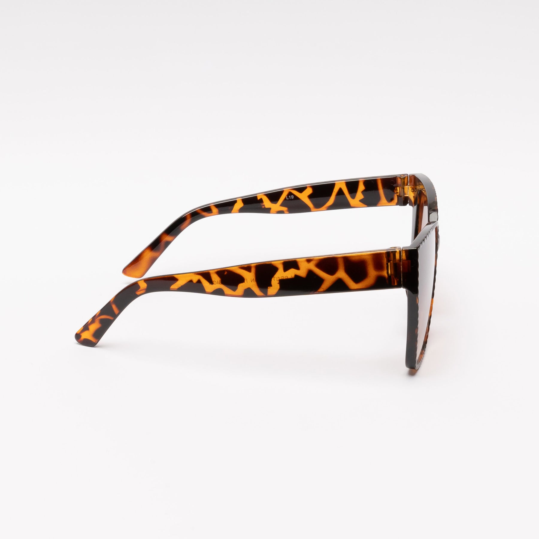 TAFARI BROWN | BROWN MIRROR