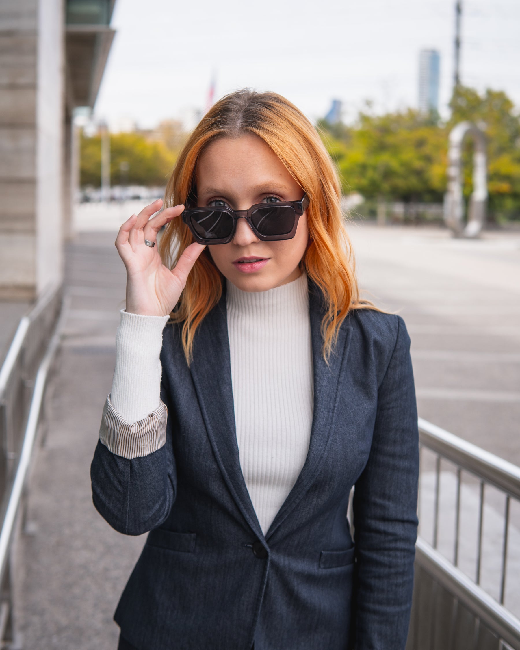 SPARGI BLACK | BLACK MIRROR