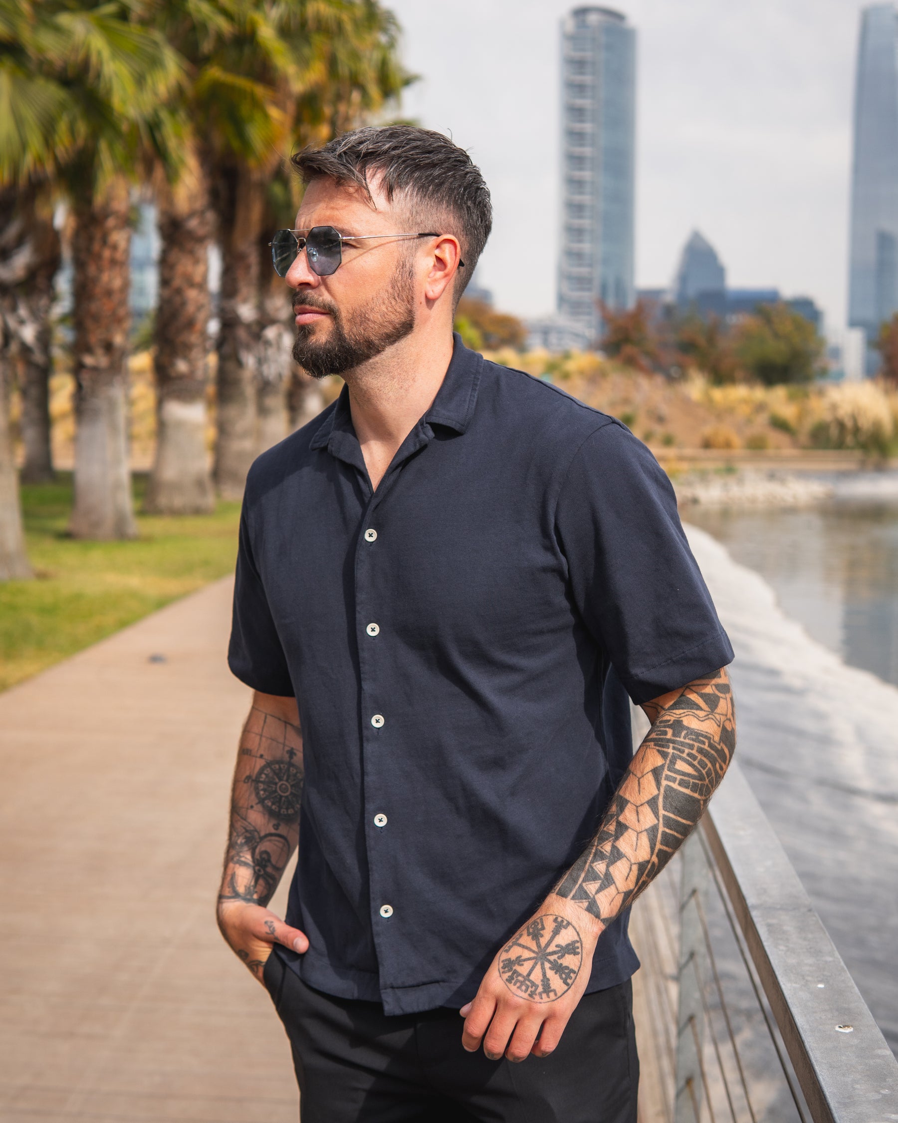 WALD BLACK | BLACK MIRROR